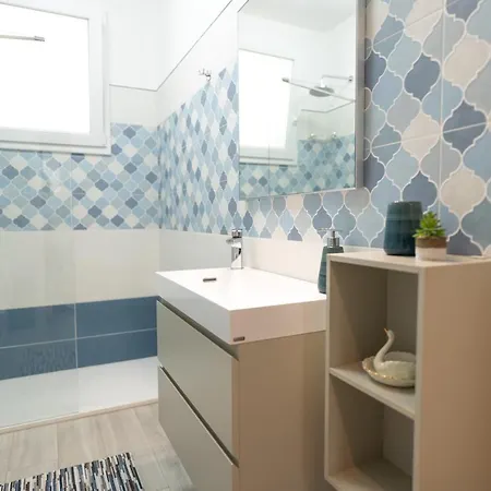 New Elegante ☆☆☆☆☆ A 150 Mt Dal Mare